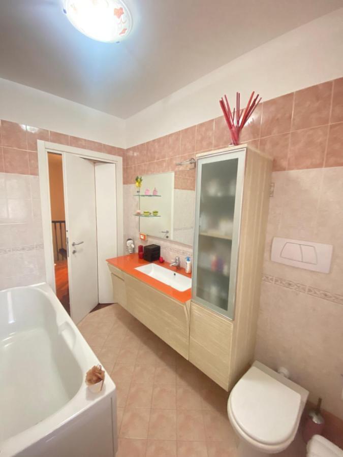Caserma Guelfa - Casa Vacanza Chiarina Сан-Бенедетто-дель-Тронто Экстерьер фото