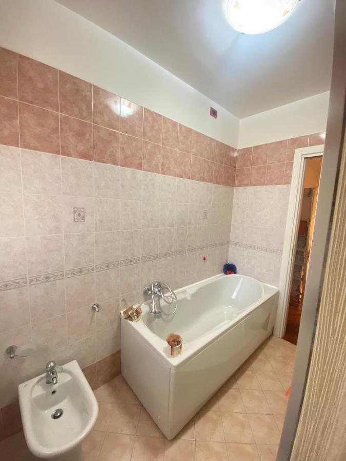 Caserma Guelfa - Casa Vacanza Chiarina Сан-Бенедетто-дель-Тронто Экстерьер фото