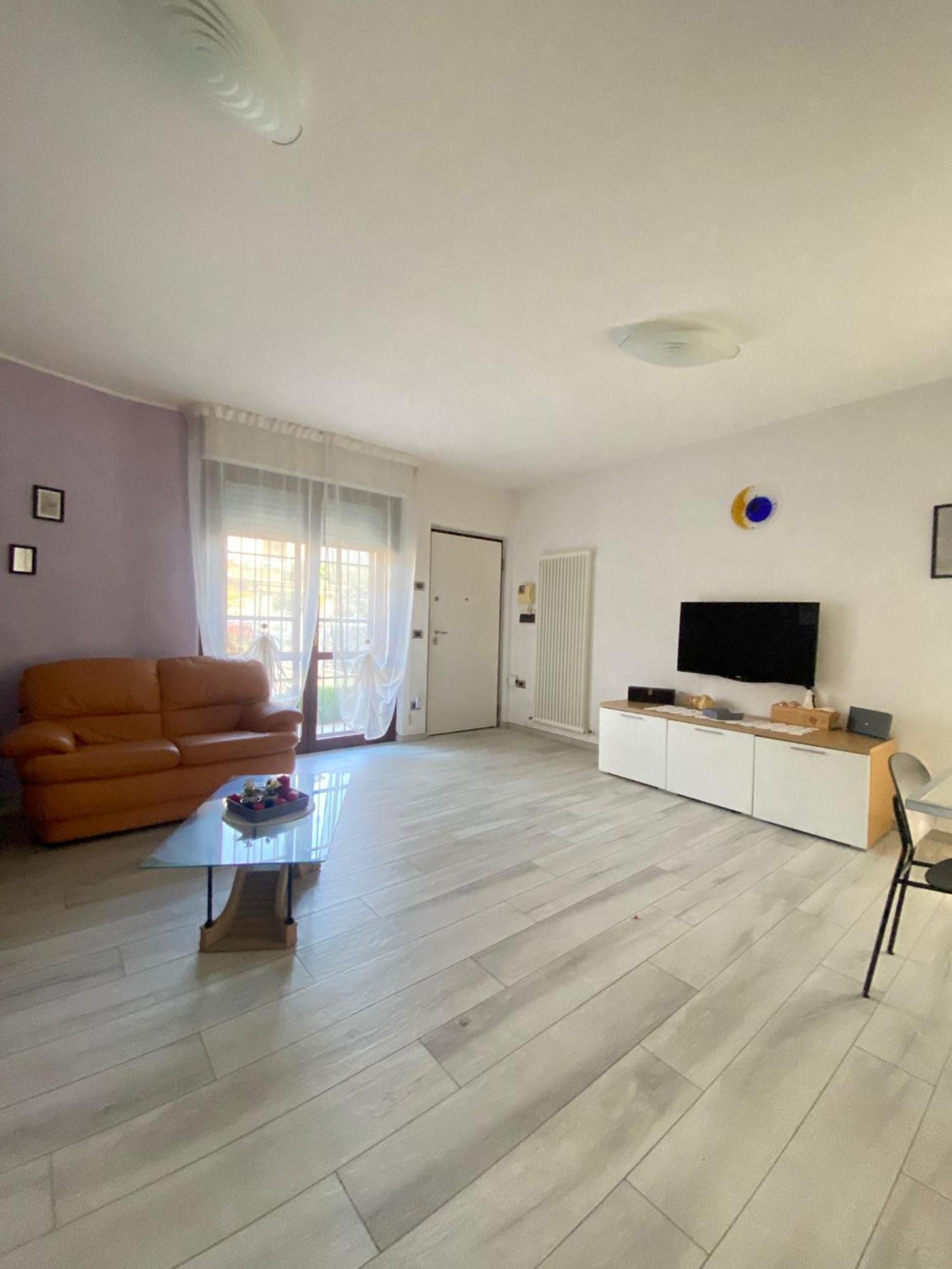 Caserma Guelfa - Casa Vacanza Chiarina Сан-Бенедетто-дель-Тронто Экстерьер фото