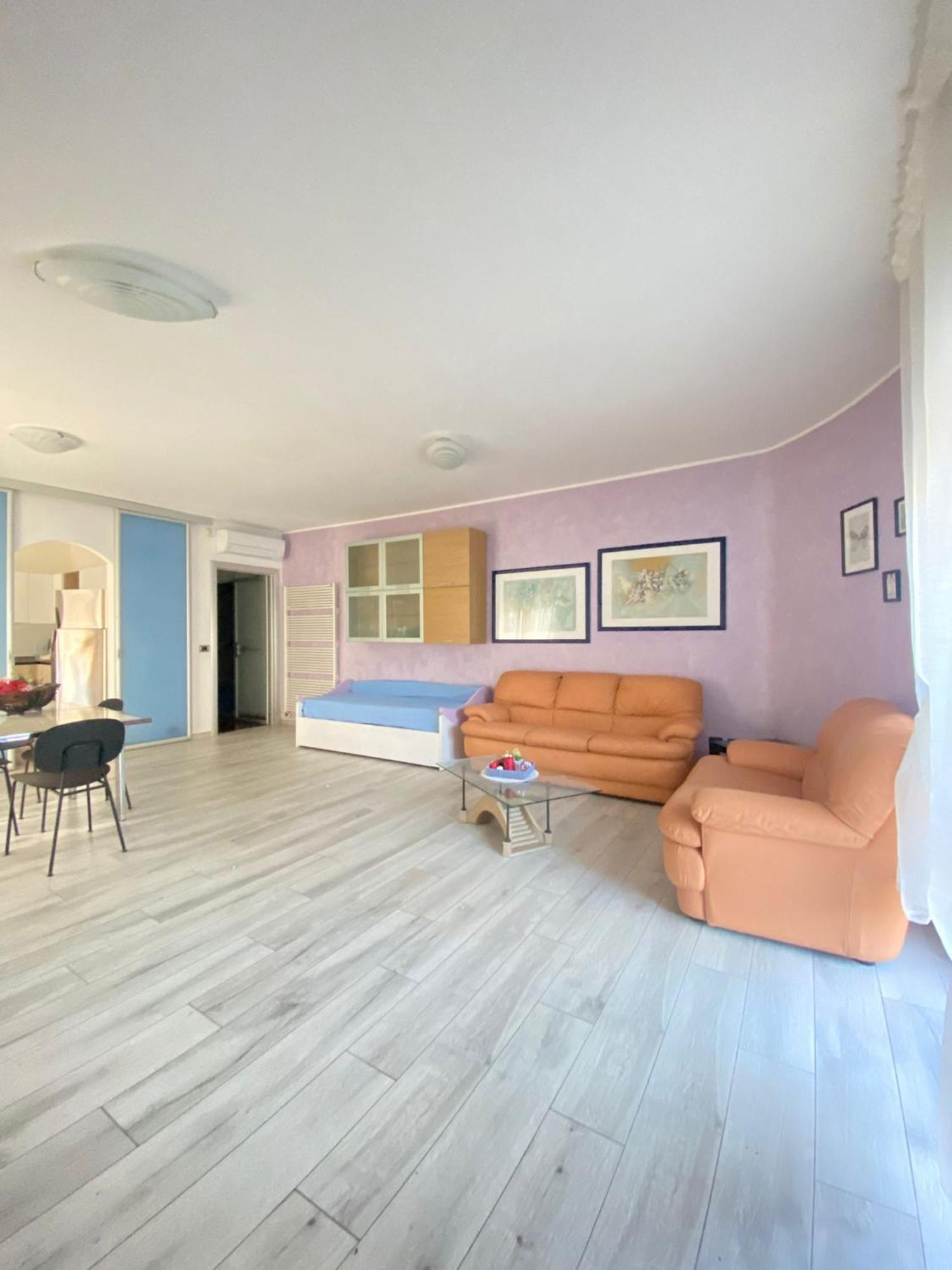 Caserma Guelfa - Casa Vacanza Chiarina Сан-Бенедетто-дель-Тронто Экстерьер фото